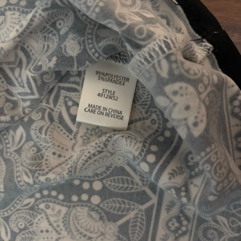 Max Studio NWOT Black & White Intricate Tile Print Mini Dress Size XS